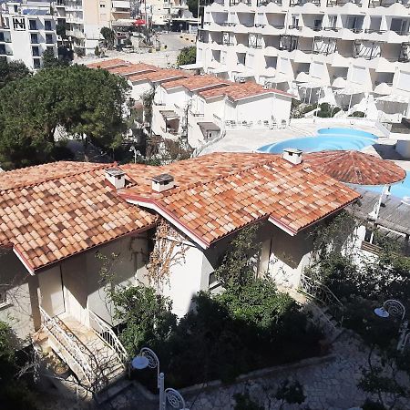 Kela Apartments Sarandë エクステリア 写真
