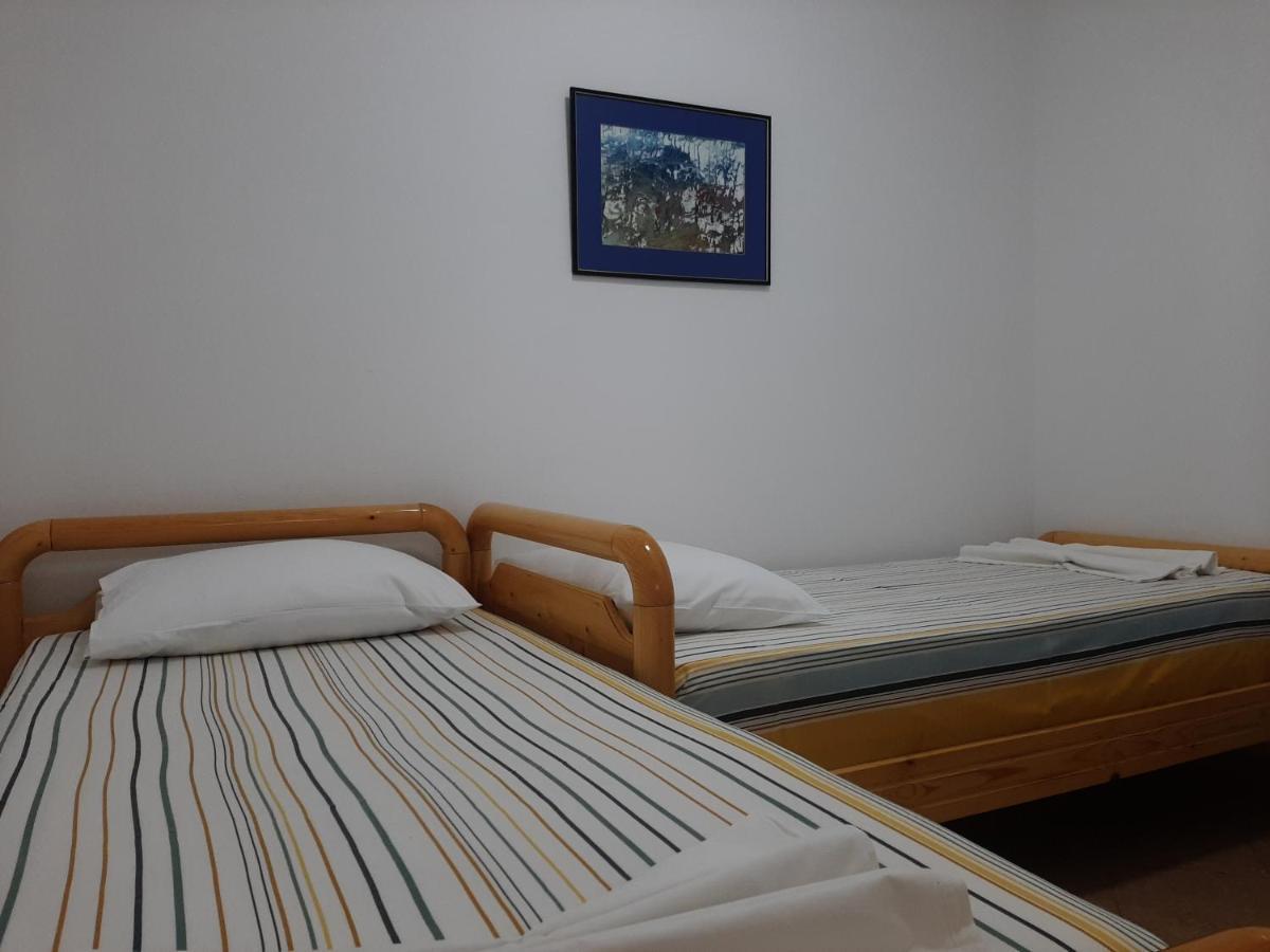 Kela Apartments Sarandë エクステリア 写真