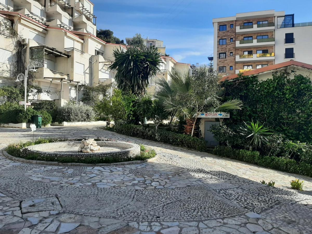 Kela Apartments Sarandë エクステリア 写真