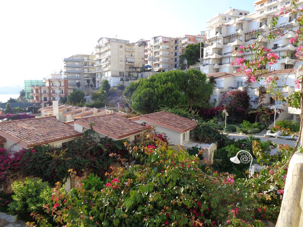 Kela Apartments Sarandë エクステリア 写真