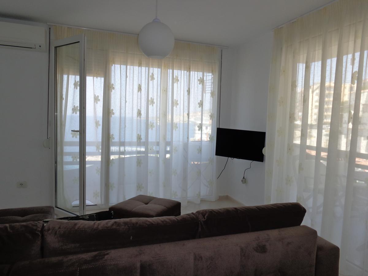 Kela Apartments Sarandë エクステリア 写真